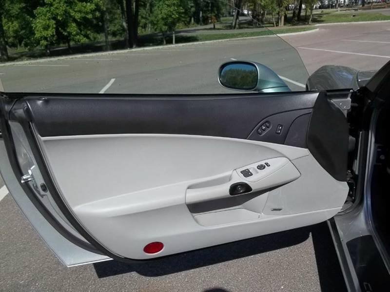 Used 2006 Chevrolet Corvette Coupe w/ Preferred Equipment Group RWD image 4