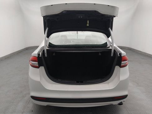 Used 2018 Ford Fusion S image 29