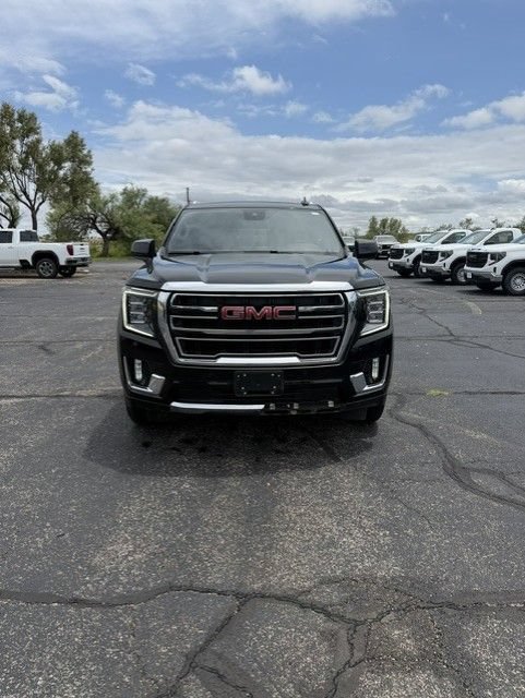 Used 2023 GMC Yukon XL SLT AWD/4WD image 1