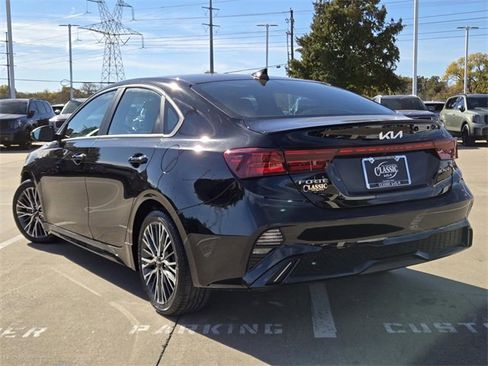 Certified 2023 Kia Forte GT-Line image 4