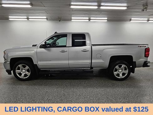 Used 2017 Chevrolet Silverado 1500 LT w/ All Star Edition AWD/4WD image 10