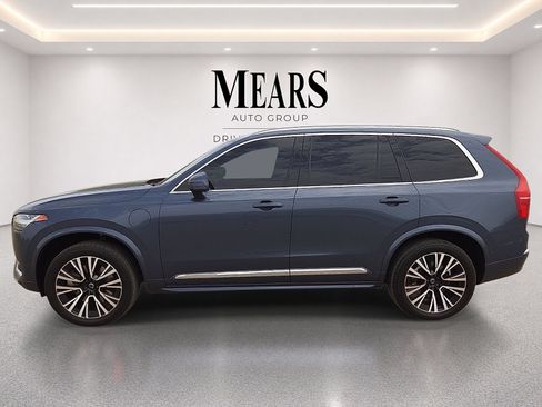 Used 2023 Volvo XC90 T8 Plus AWD/4WD image 3