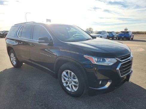 Used 2019 Chevrolet Traverse LT w/ LPO, Floor Liner Package image 6