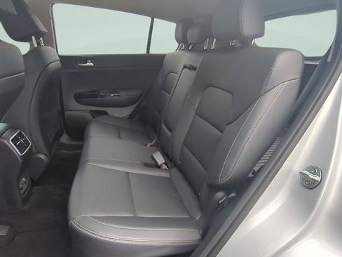 Used 2021 Kia Sportage EX FWD image 10