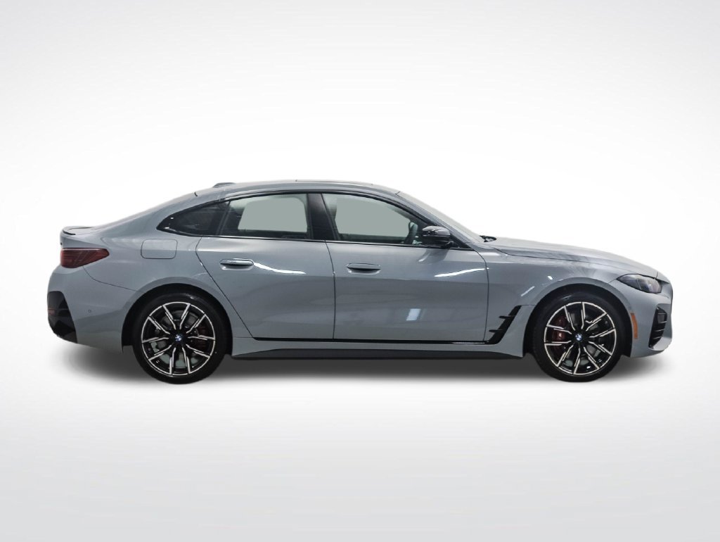 Used 2026 BMW 430i xDrive w/ M Sport Package AWD/4WD image 6