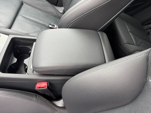 Used 2020 Audi Q5 2.0T Titanium Premium Plus w/ Premium Plus Package image 14