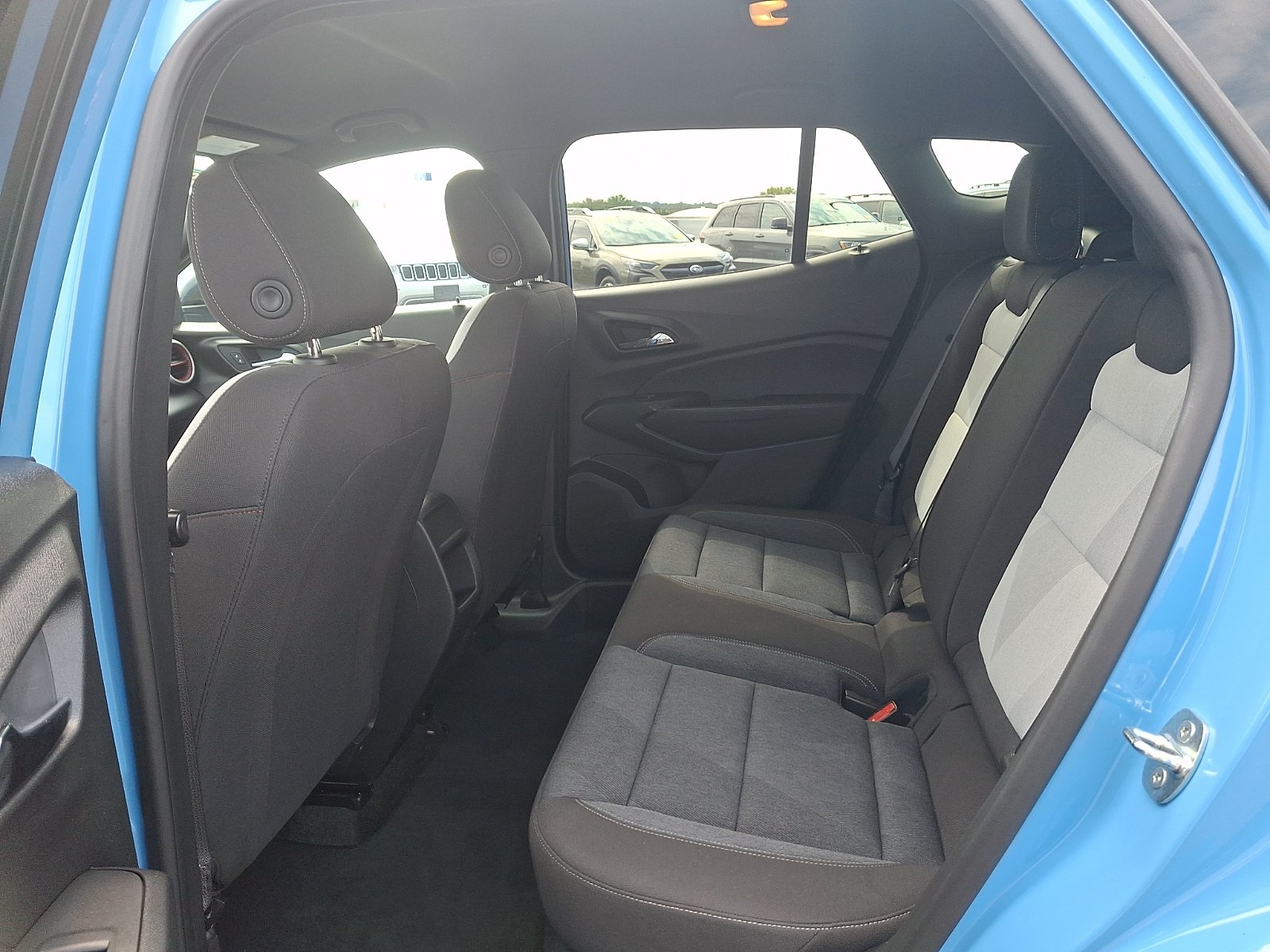 Used 2024 Chevrolet Trax RS FWD image 10