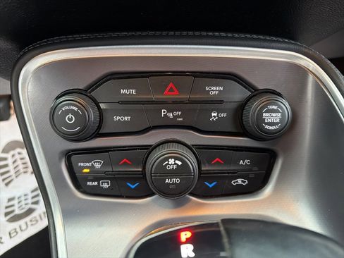 Used 2020 Dodge Challenger R/T image 23