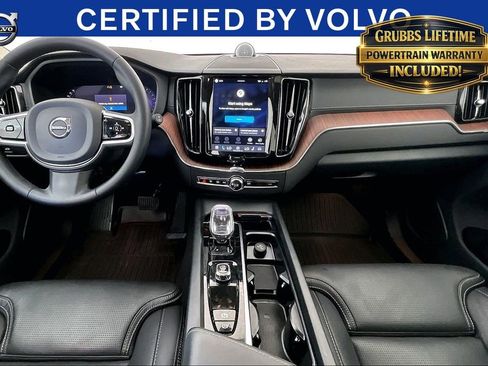 Certified 2023 Volvo XC60 B5 Ultimate w/ Protection Package Premier FWD image 19