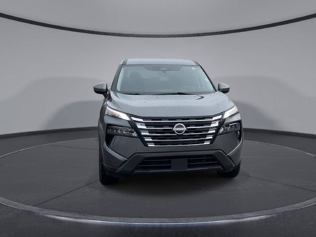 Used 2024 Nissan Rogue SV FWD image 3