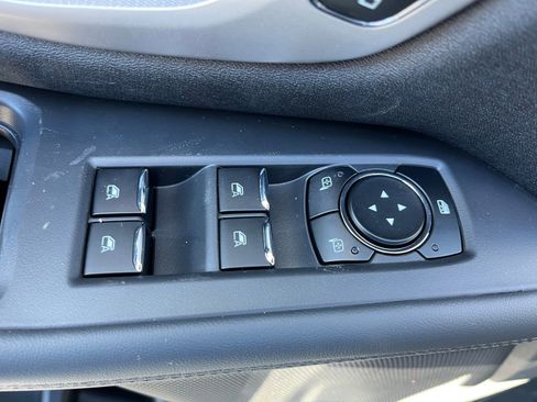 New 2026 Ford Expedition Active image 13