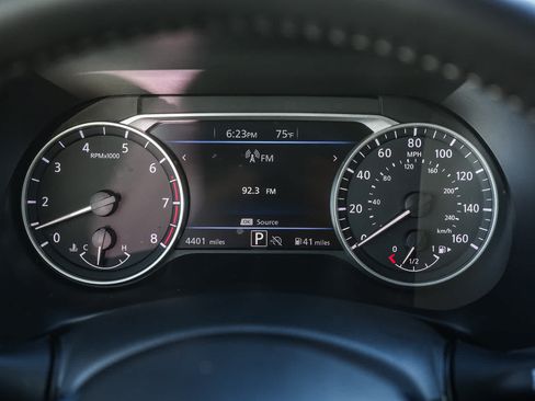 Used 2025 Nissan Sentra SV w/ All-Weather Package FWD image 22