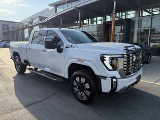 Used 2025 GMC Sierra 2500 Denali w/ Technology Package AWD/4WD video 1