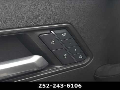 Used 2025 GMC Hummer EV 3X AWD/4WD image 12