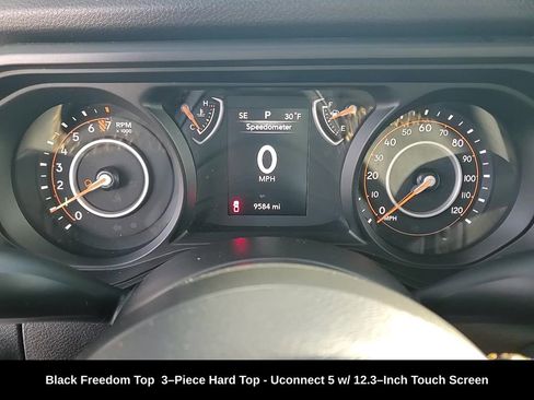 Used 2025 Jeep Gladiator Sport image 18