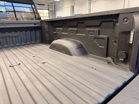 Used 2023 GMC Sierra 2500 Denali image 11