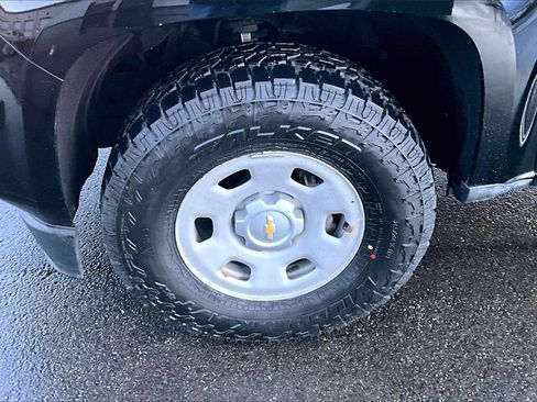 Used 2016 Chevrolet Colorado W/T w/ WT Convenience Package image 9