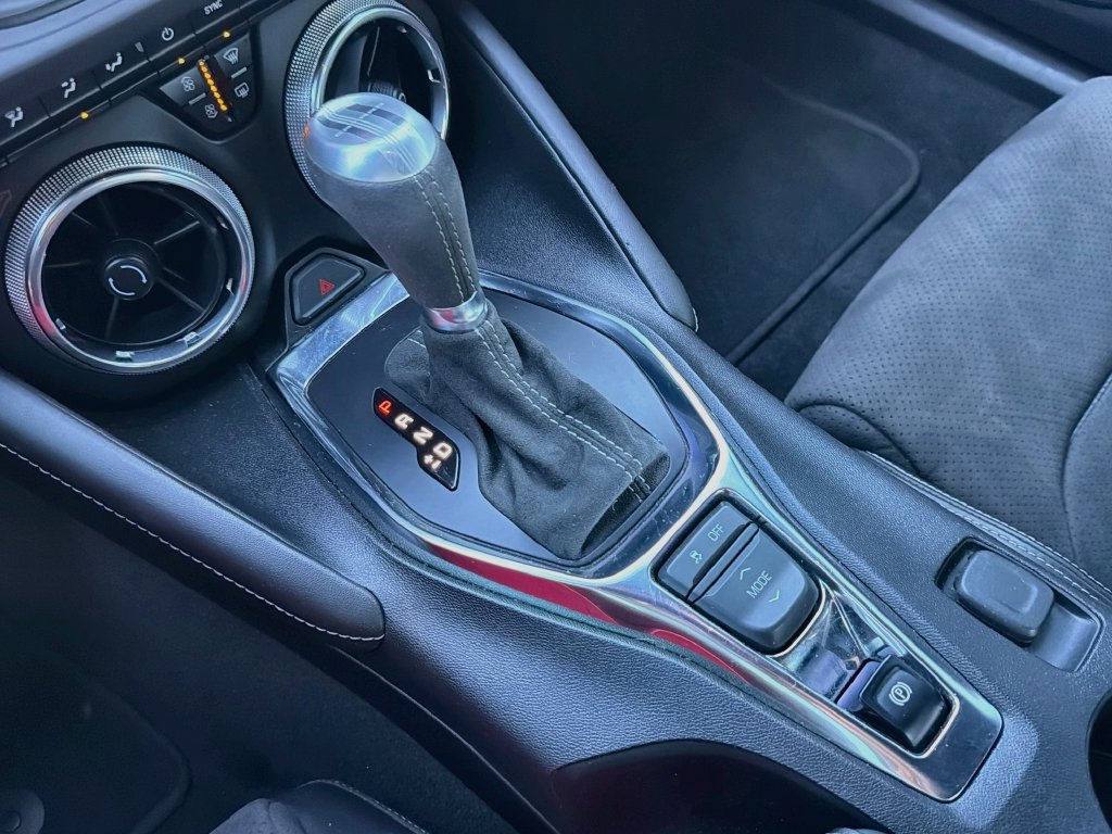 Used 2022 Chevrolet Camaro SS RWD image 16
