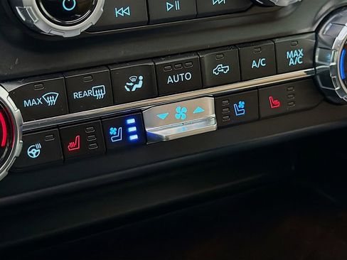 Used 2023 Ford F250 King Ranch w/ Chrome Package image 25