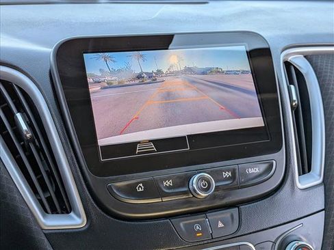 Used 2024 Chevrolet Malibu LS image 13