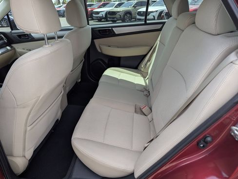 Used 2018 Subaru Outback 2.5i AWD/4WD image 8
