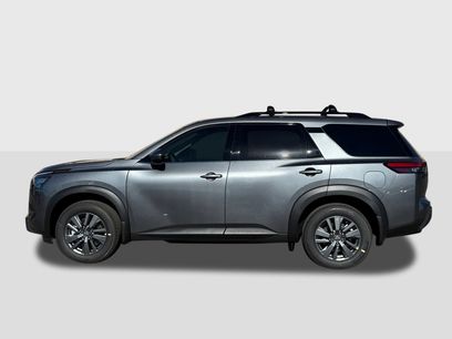 New 2025 Nissan Pathfinder SV