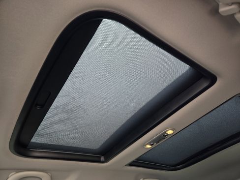 Used 2024 MINI Cooper Countryman S w/ Storage Package image 30