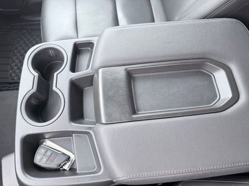 Used 2026 GMC Sierra 1500 SLT image 22