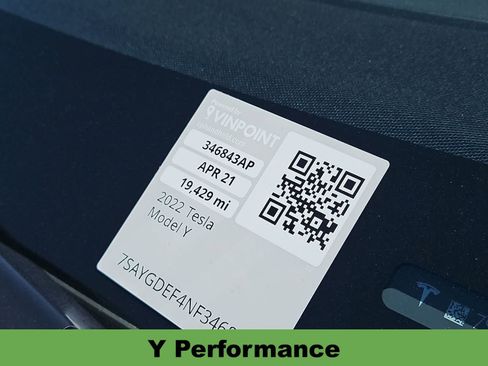 Used 2022 Tesla Model Y Performance AWD/4WD image 25