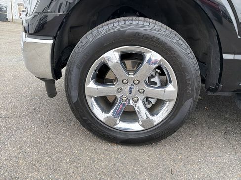 Used 2023 Ford F150 Lariat w/ Equipment Group 502A High image 28