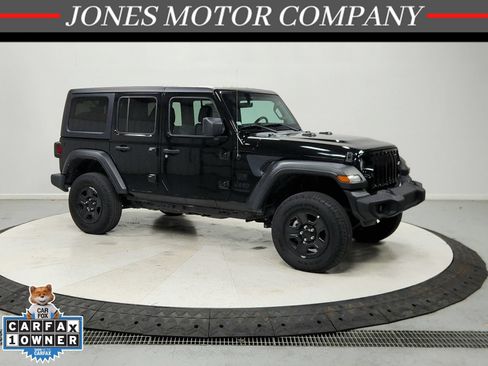 Used 2021 Jeep Wrangler Unlimited Sport AWD/4WD image 1