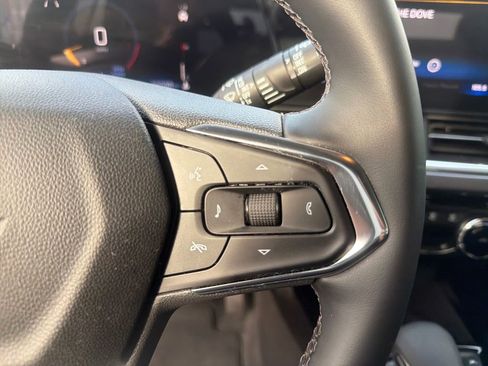 Used 2024 Chevrolet Trax ACTIV w/ Sunroof Package image 31