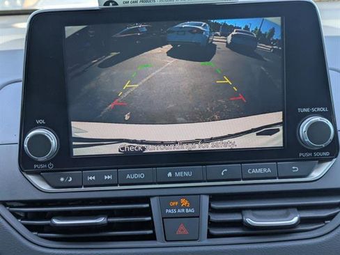 New 2025 Nissan Altima 2.5 S image 18