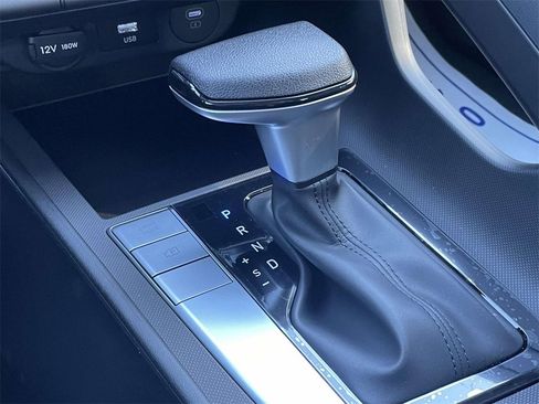 New 2026 Hyundai Elantra SE image 28