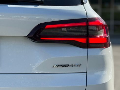 Certified 2022 BMW X5 xDrive40i image 16