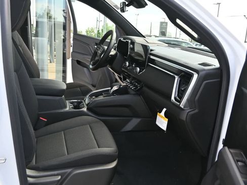 New 2026 GMC Canyon Elevation RWD image 18
