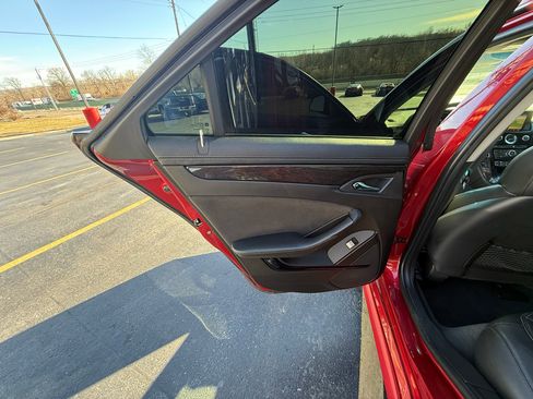 Used 2012 Cadillac CTS V image 28