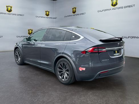 Used 2018 Tesla Model X 75D AWD/4WD image 3
