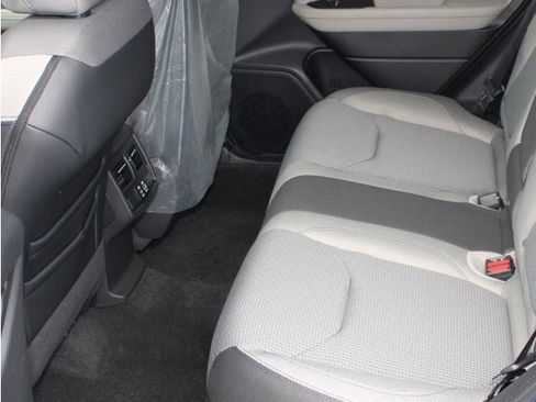 New 2026 Subaru Forester Premium AWD/4WD image 34