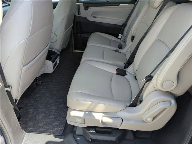 Certified 2025 Honda Odyssey EX-L image 19