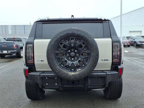 New 2026 GMC Hummer EV SUV image 5