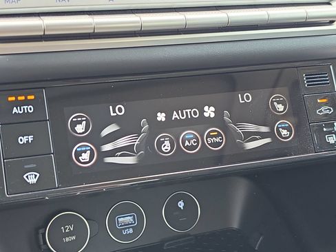 Certified 2026 Genesis G70 2.5T Prestige RWD image 29