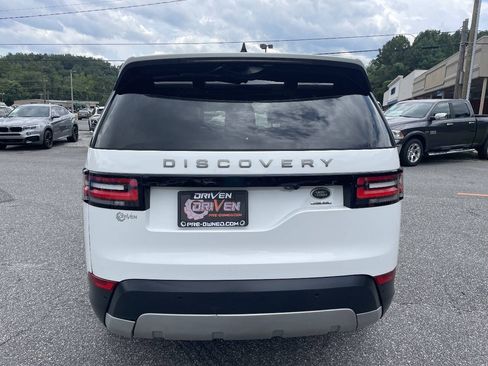 Used 2018 Land Rover Discovery HSE AWD/4WD image 10