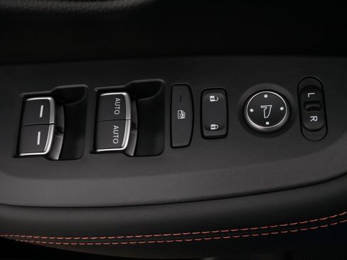 Certified 2026 Honda HR-V Sport image 19