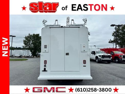 New 2025 GMC Savana 3500 w/ Power Convenience Package image 8