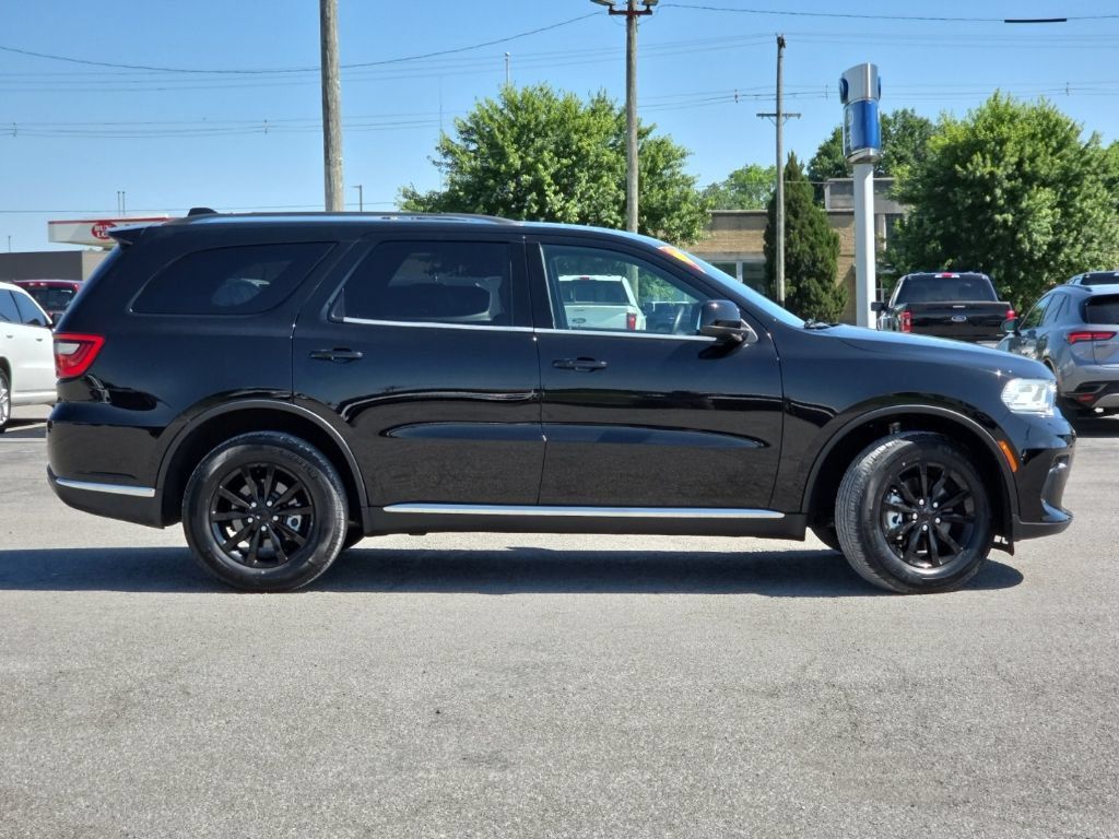 Used 2023 Dodge Durango SXT Launch Edition AWD/4WD image 8