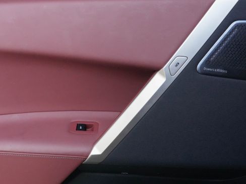 Used 2023 BMW iX M60 w/ Executive Package image 30