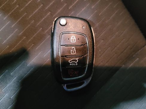 Used 2019 Hyundai Tucson SE FWD image 32