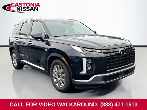 Used 2023 Hyundai Palisade SEL FWD image 1