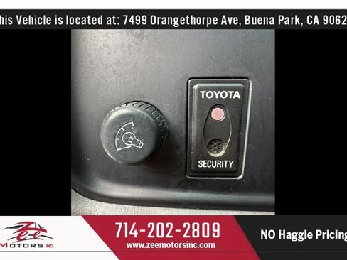 Used 2001 Toyota 4Runner SR5 RWD image 26